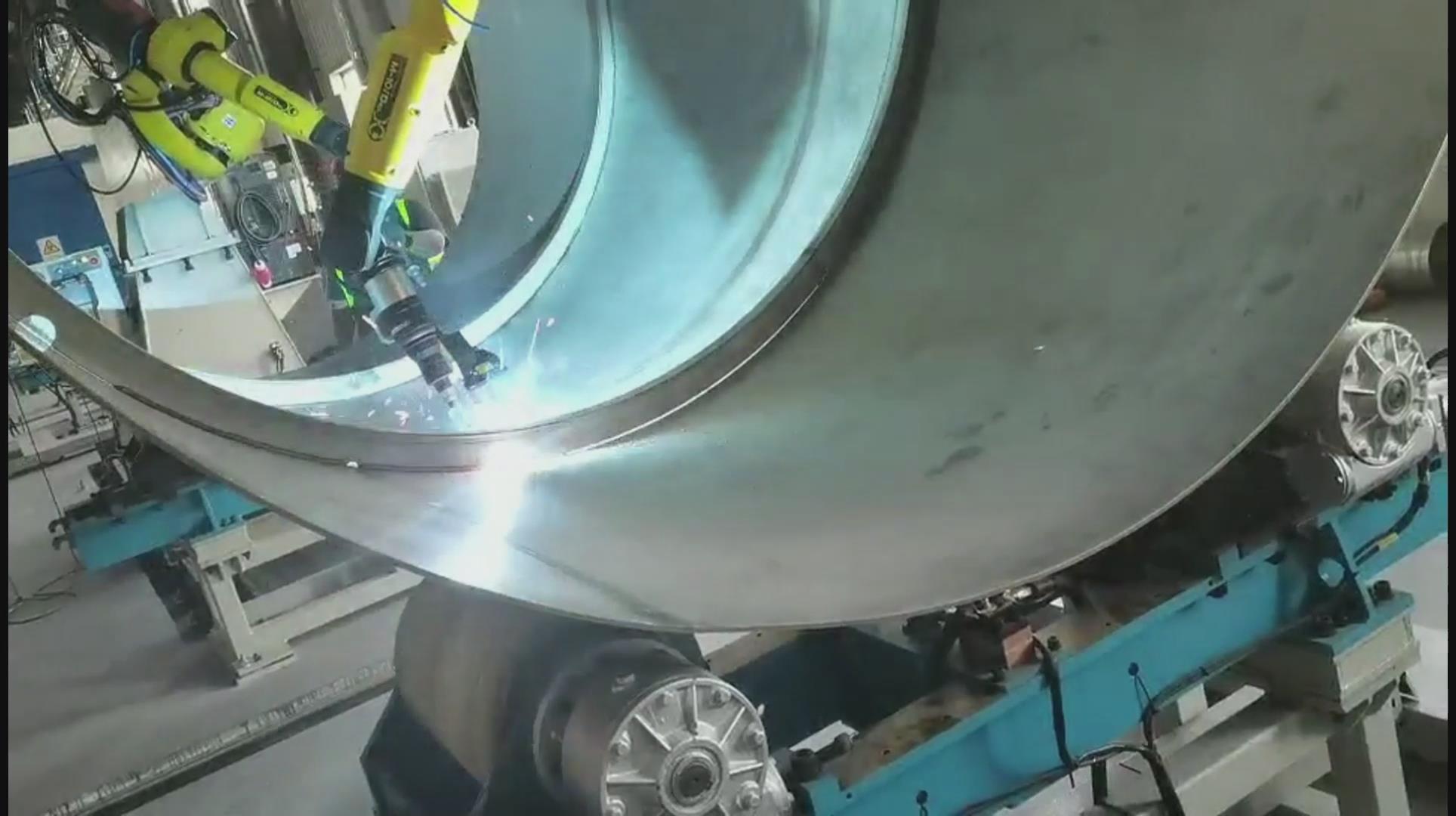 創(chuàng)想智控激光焊縫跟蹤系統(tǒng)在LNG液化天然氣儲罐焊接自動化升級改造的應用