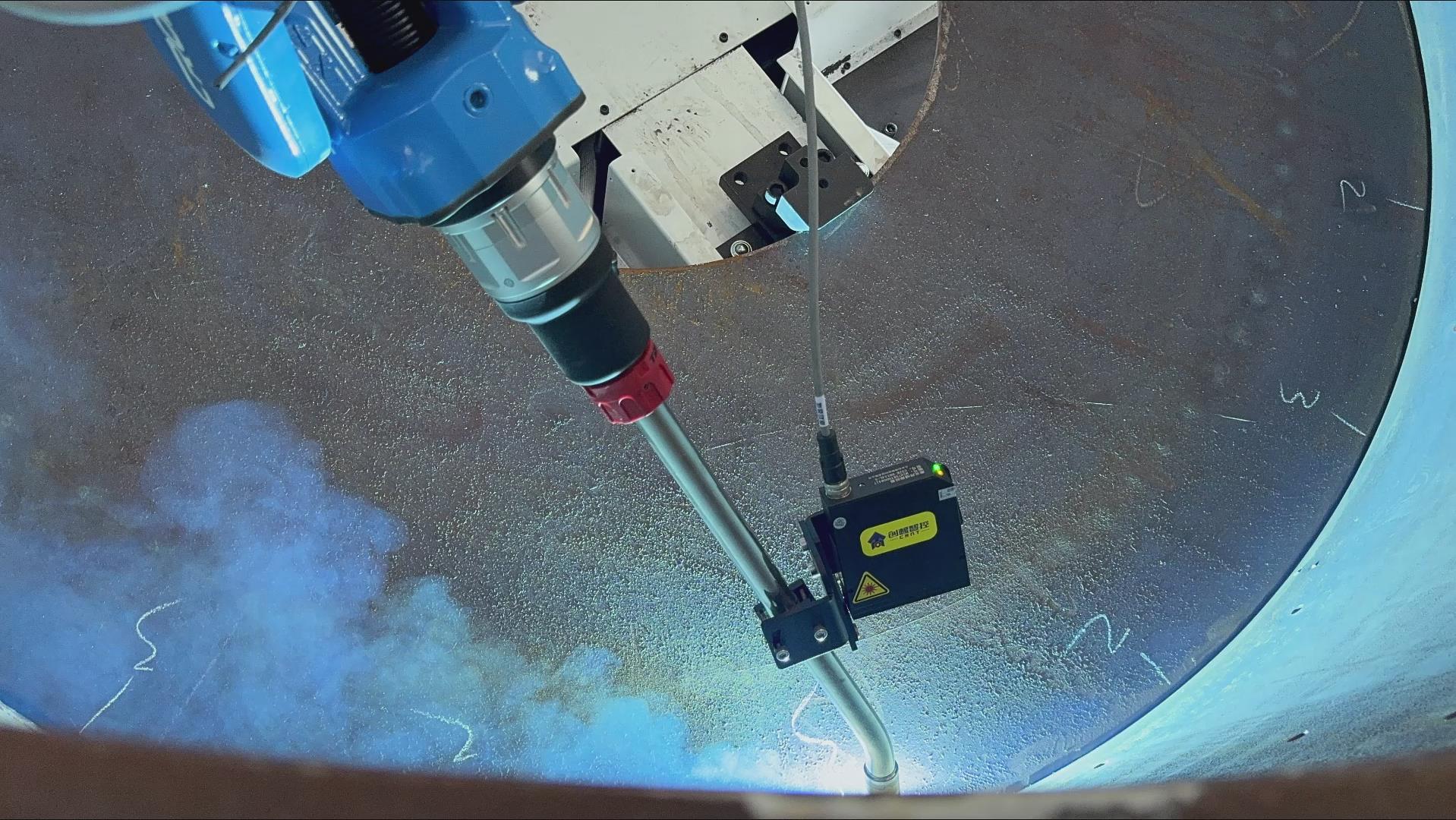 卡諾普機(jī)器人搭載創(chuàng)想智控激光焊縫跟蹤系統(tǒng)，實(shí)現(xiàn)攪拌設(shè)備焊接智能化升級